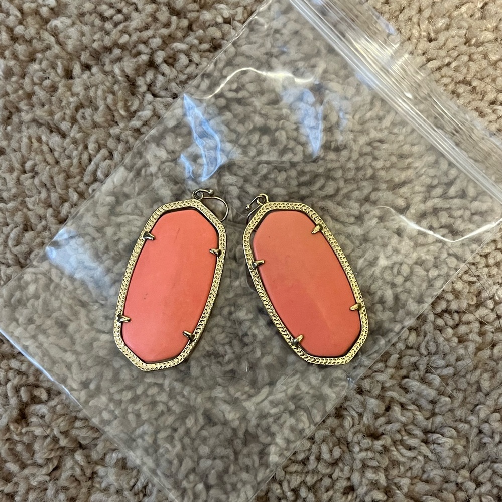 Kendra Scott earrings